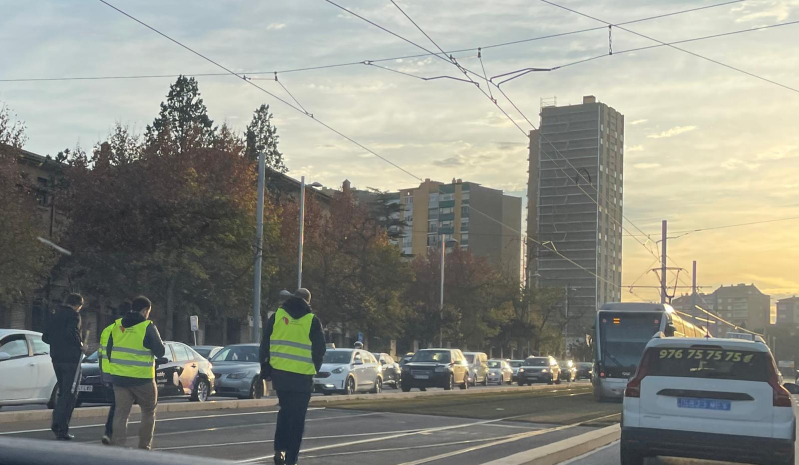 Muere una niña de 12 años atropellada por el tranvía