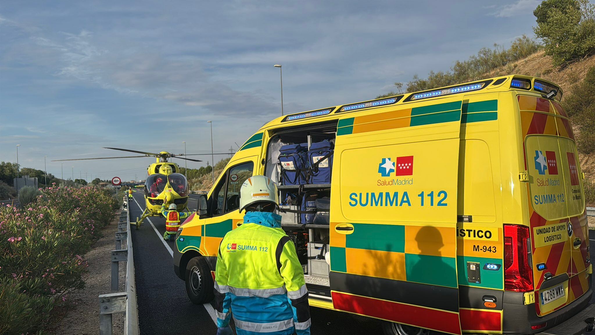 El herido ha sido trasladado en helicóptero al hospital tras ser arrollado a la altura de Leganés