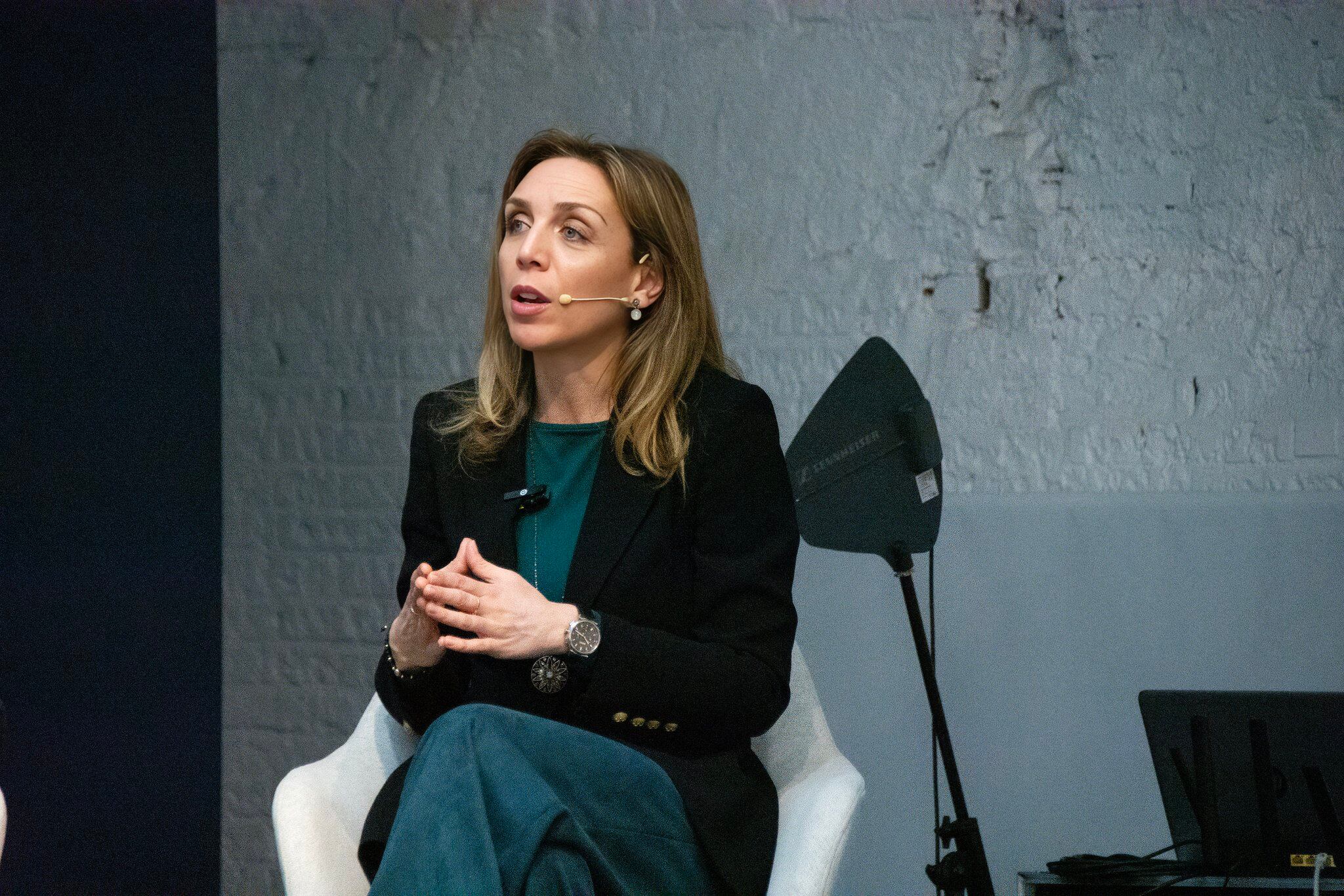 La alcaldesa de Alcorcón, Candelaria Testa, durante un acto