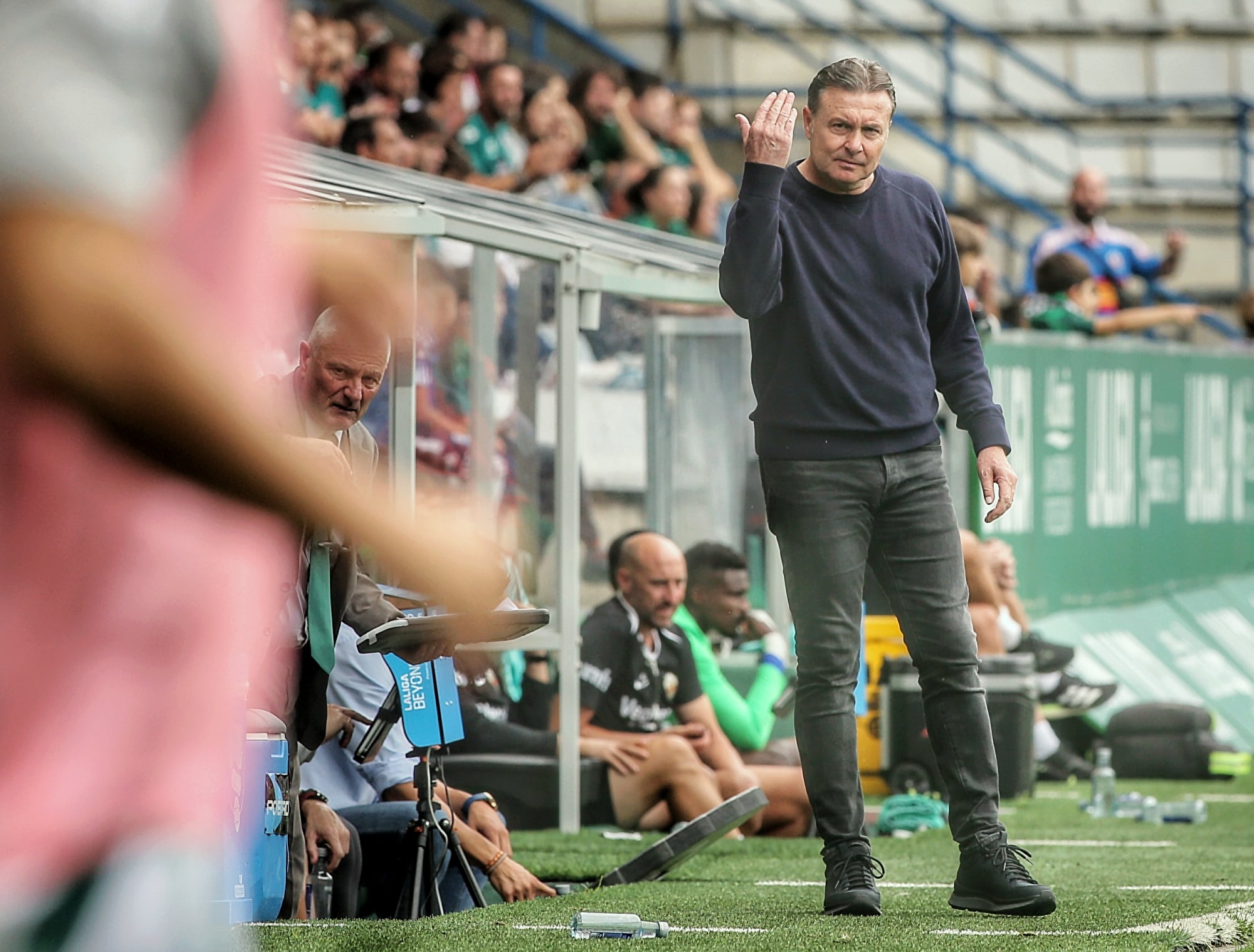 Cristóbal Parralo, durante el Racing-Elche en A Malata (foto: Cadena SER)