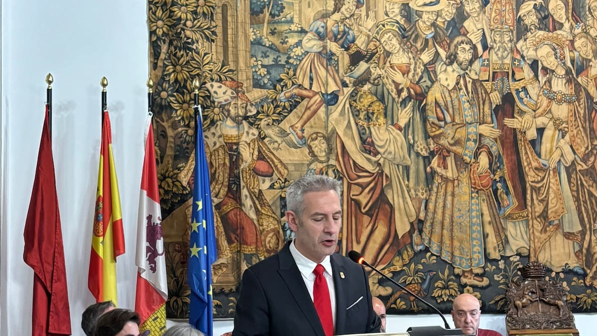 Carlos Rodríguez toma posesión como alcalde de Toro