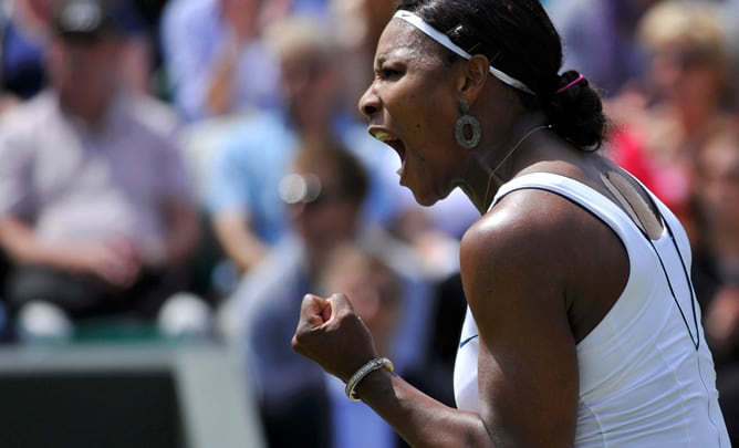 Serena Williams, durante su partido de segunda ronda en Wimbledon 2011 ante Simona Halep