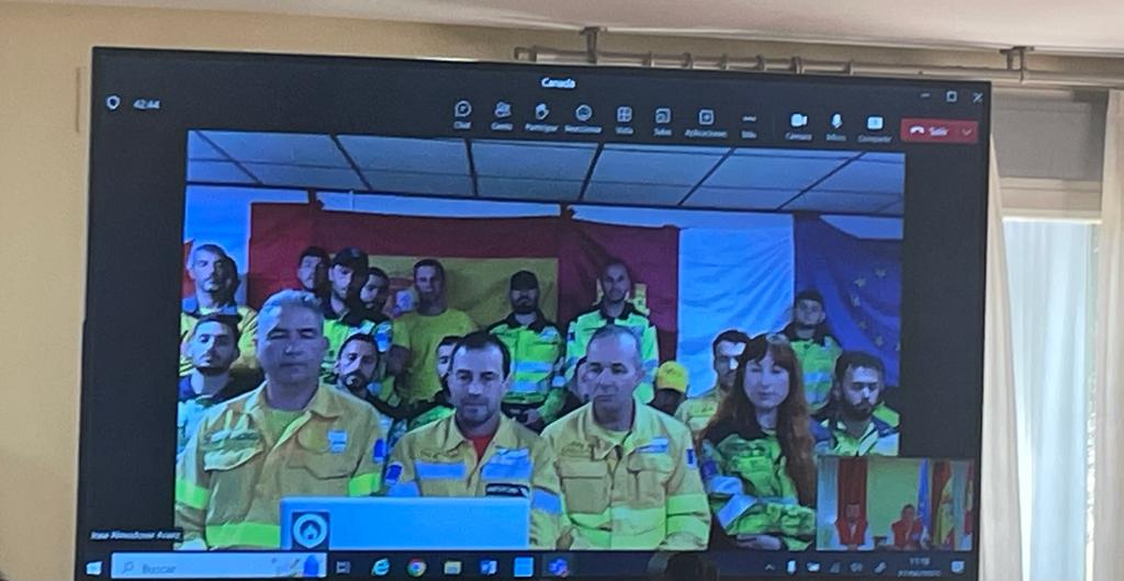 Videoconferencia del dispositivo de 26 profesionales enviados a colaborar en los incendios forestales de Canadá