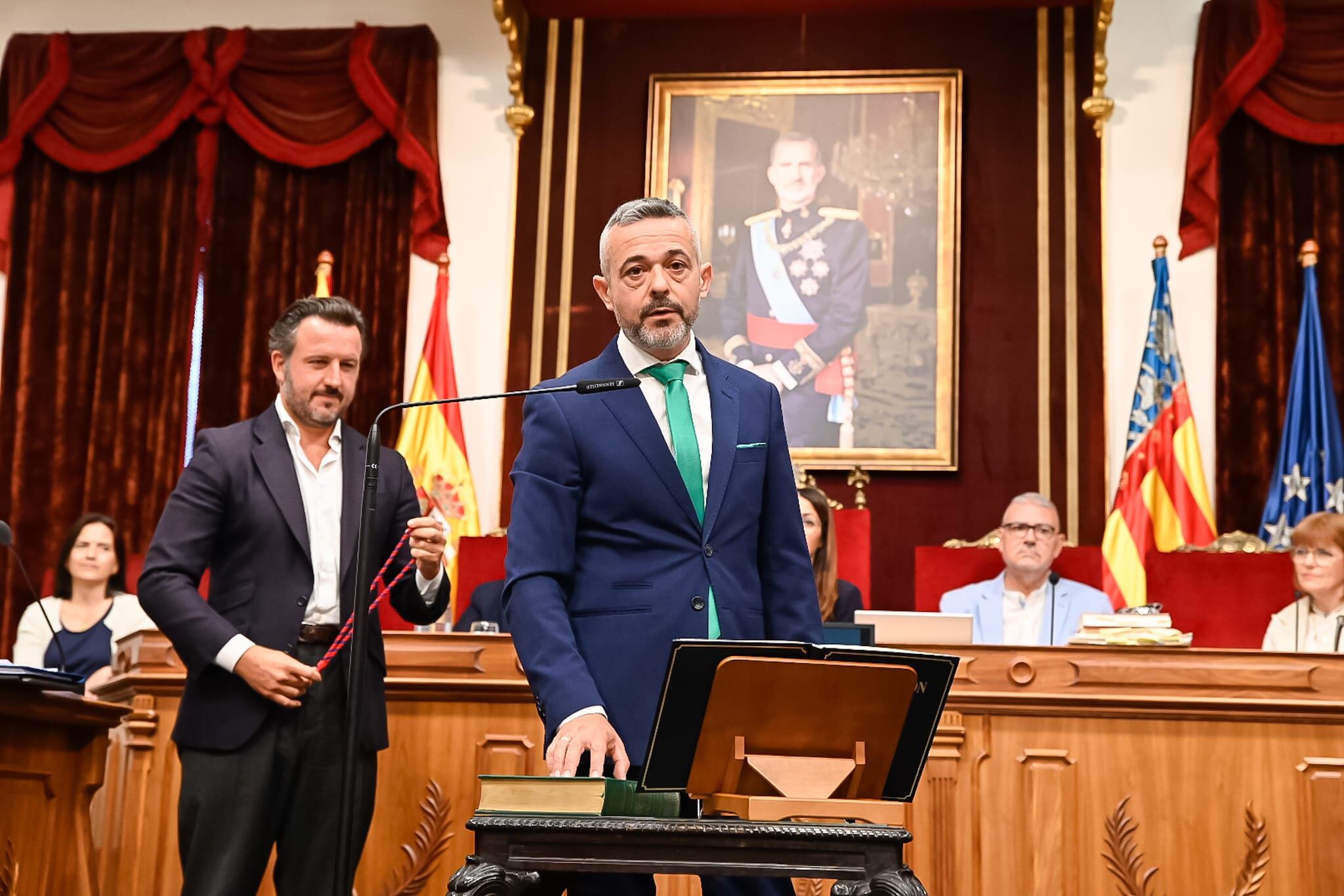 Nuevo cobncejal de VOX ayuntamiento de Elche