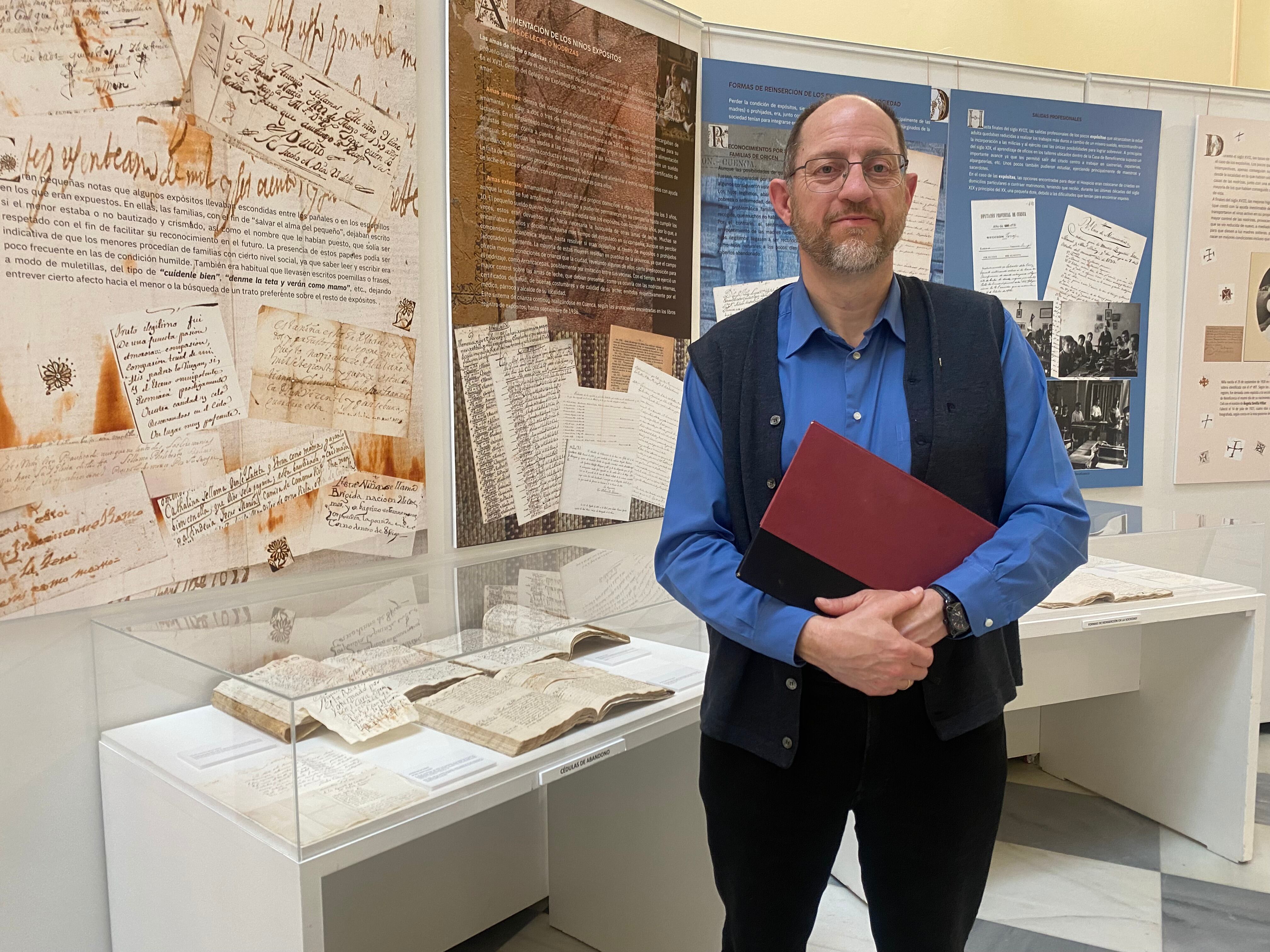 Jorge López, trabajador del archivo de la Diputación de Cuenca.