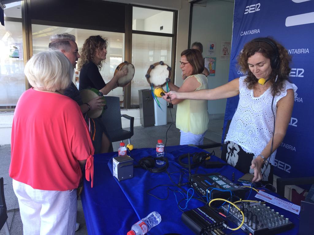 Pandereteras de Arnuero