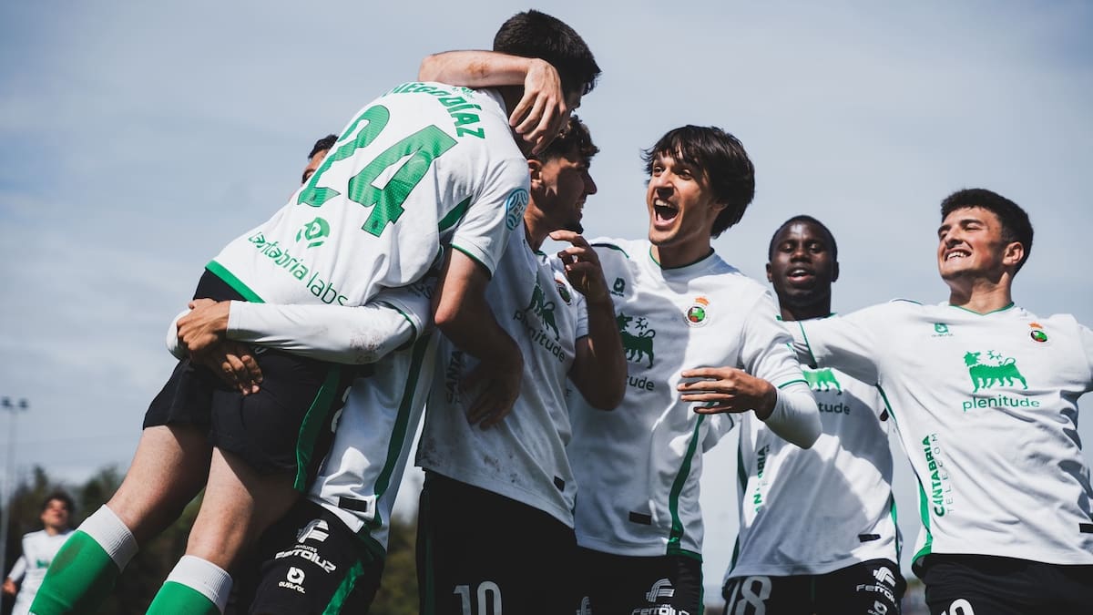 El filial del Racing certifica matemáticamente su permanencia en Segunda Federación