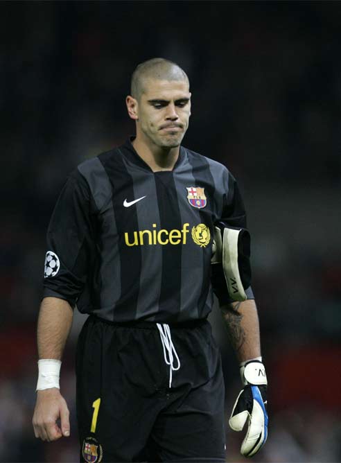 Victor Valdés, tras caer ante el Manchester en Liga de Campeones