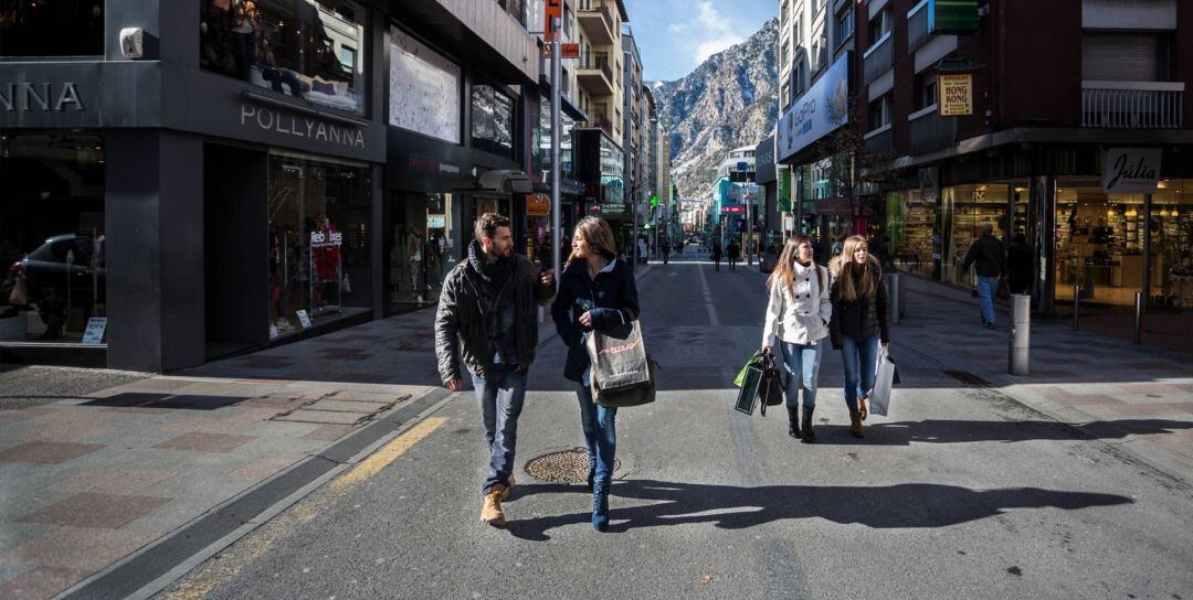 El principal eix comercial andorrà.