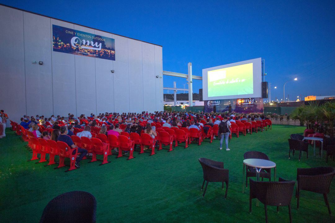 Vuelve el cine al aire libre a Palencia