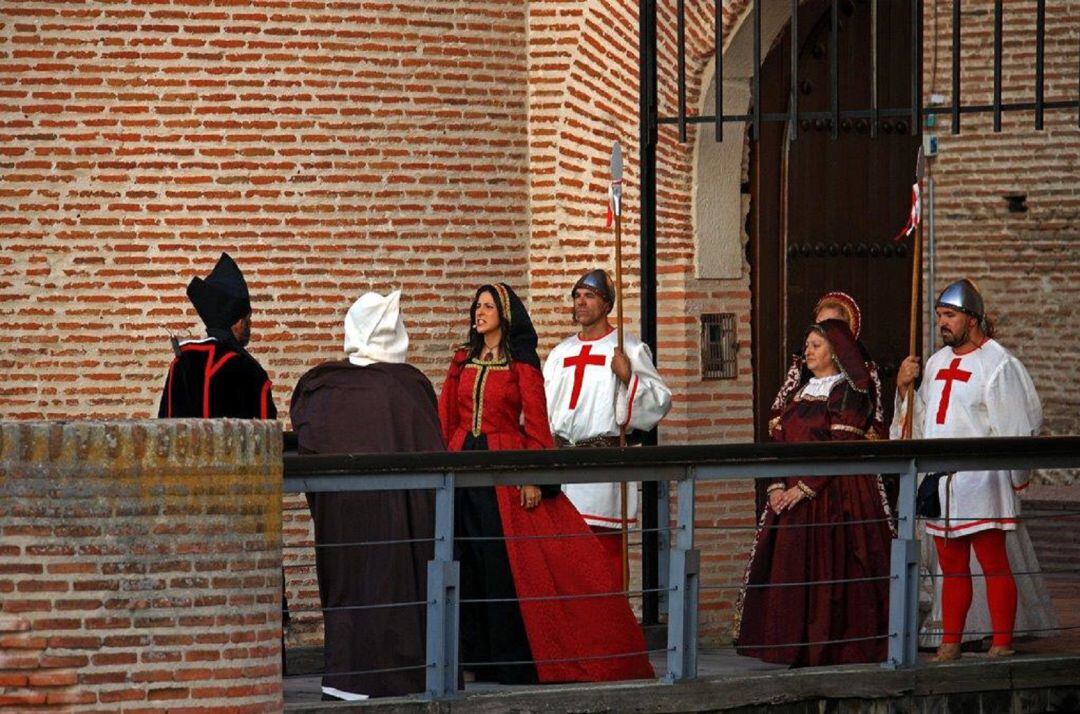 Recreación, en Medina, del último encuentro de Isabel la Católica y su hija Juana