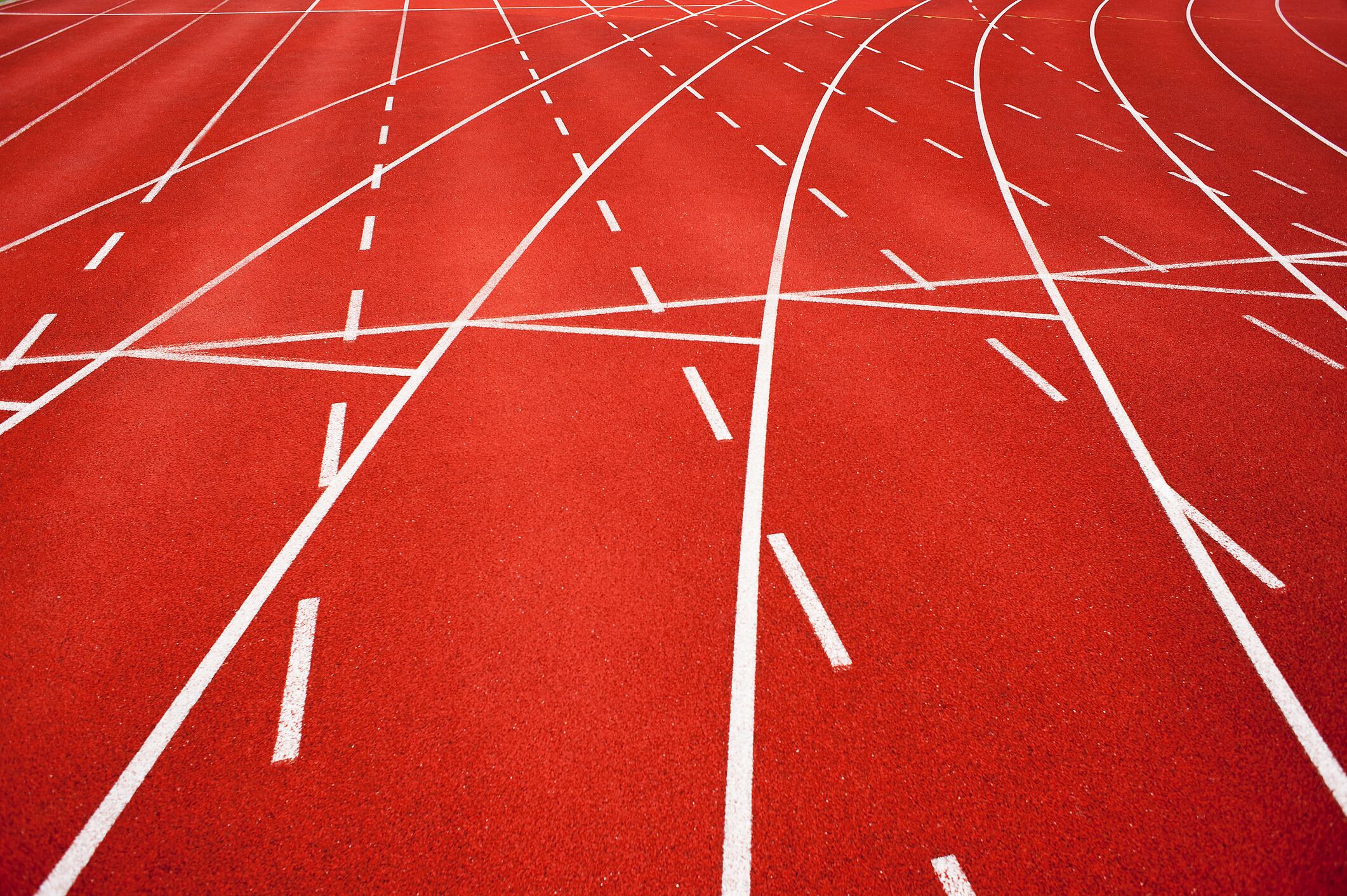 Varias calles de una pista de atletismo