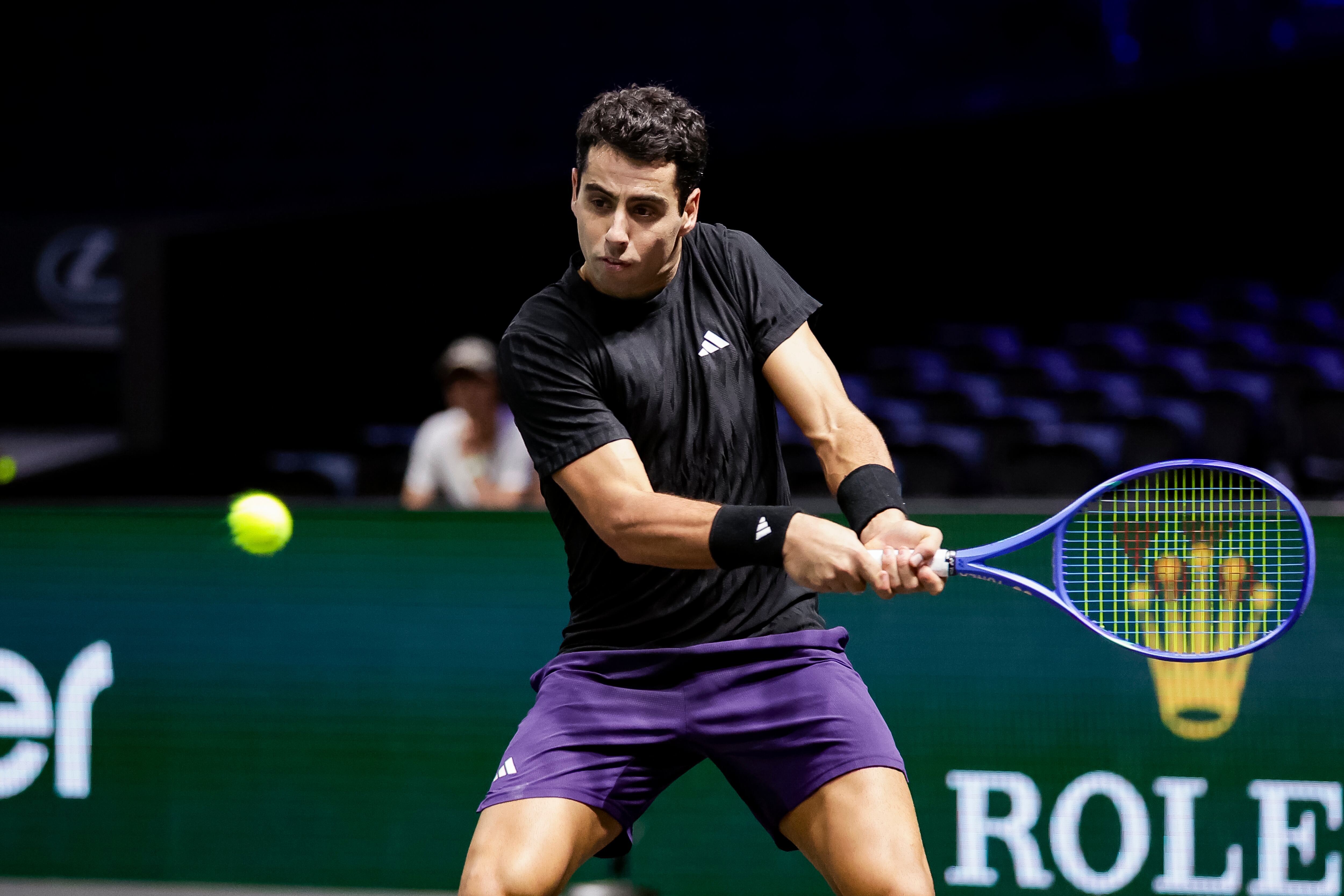 NANTERRE, FRANCE - OCTOBER 28: Jaume Munar of Spain returns a backhand against Daniil Medvedev during the Day Two of the Rolex Paris Masters 2025 on October 28, 2025 in Nanterre, France. (Photo by Antonio Borga/Eurasia Sport Images/Getty Images)