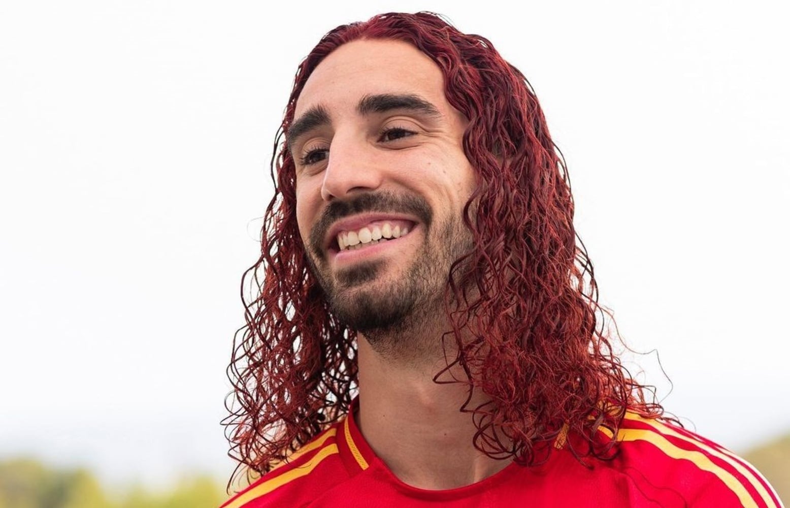 Marc Cucurella presenta su nuevo &#039;look&#039; como campeón de la Eurocopa