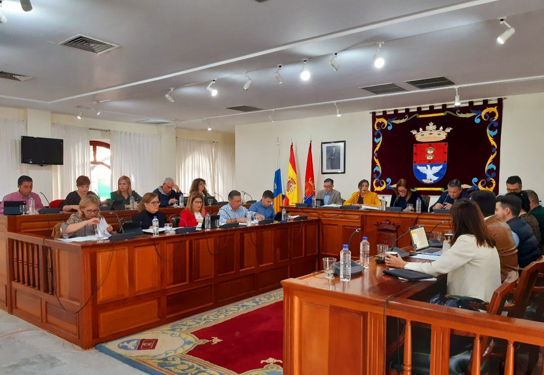 Un momento del último pleno del Ayuntamiento de Arrecife.