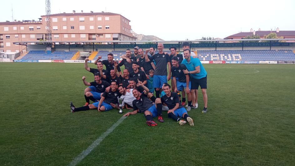 El Español revalida el trofeo Relámpago de Alcoy