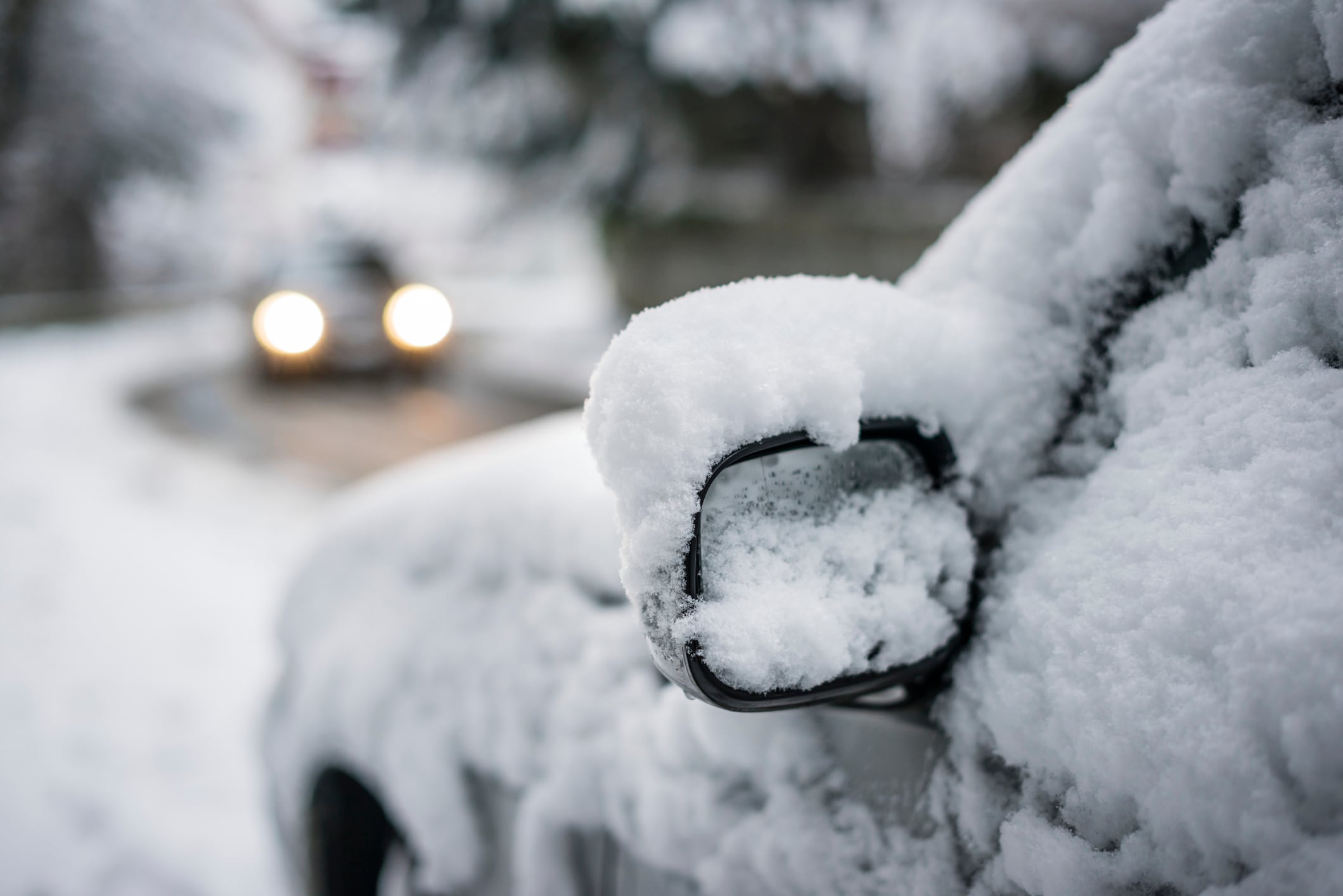 Coche nevado