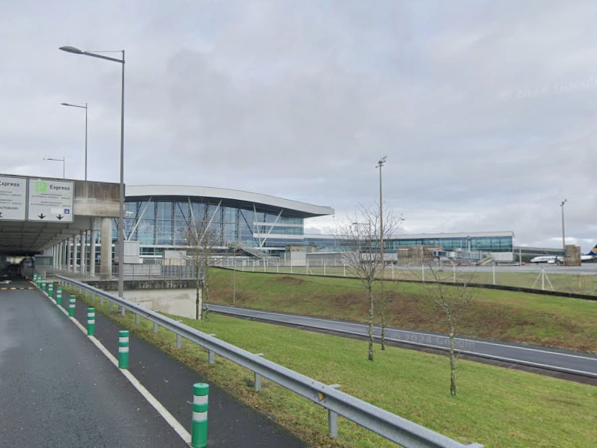 Cierre del aeropuerto de Santiago: ¿Cómo puedo llegar a Alvedro?