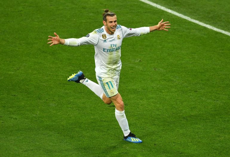 Bale celebra su gol de chilena. 