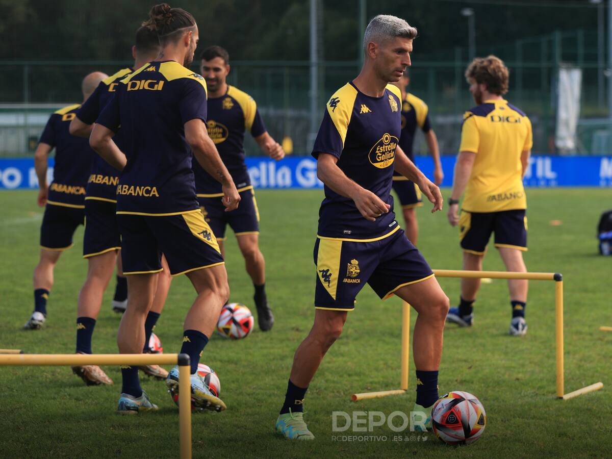 Salva Sevilla ya trabaja con el grupo