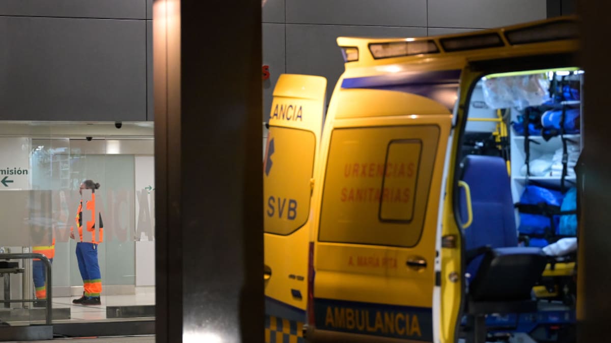 La comisión de centro del CHUAC denuncia de nuevo la saturación hospitalaria