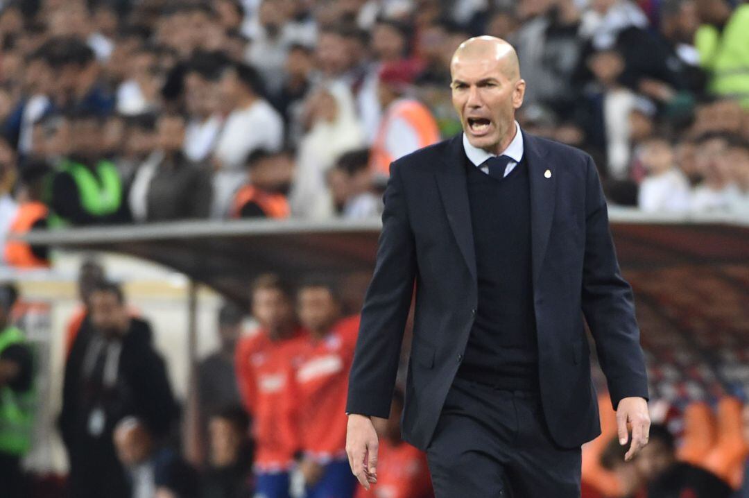 Zidane, durante la final de la Supercopa de España. 