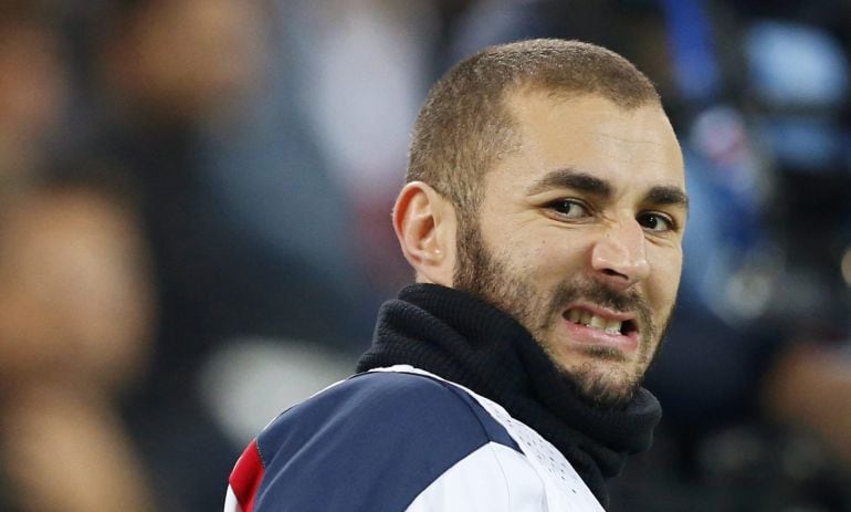 Karim Benzema, antes del inicio de un partido amistoso entre las selecciones de Francia y Suecia