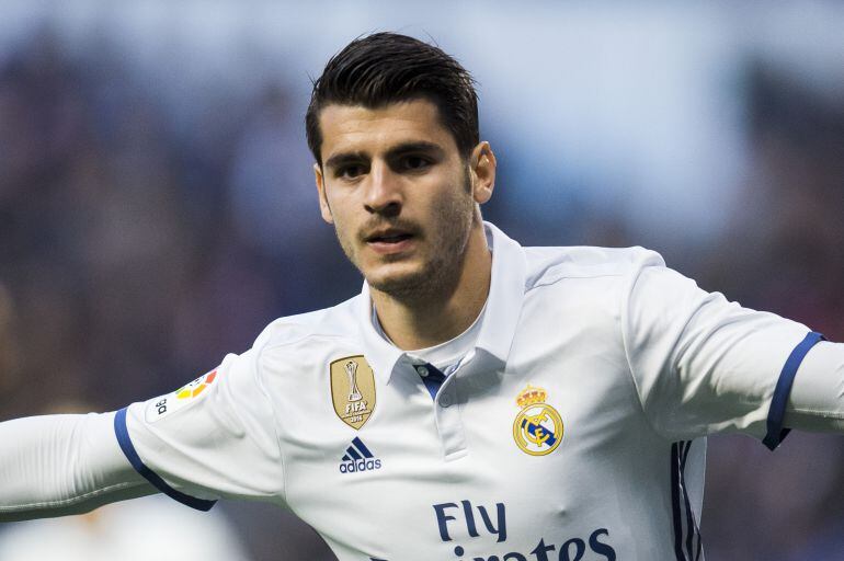 Álvaro Morata celebra un gol con el Real Madrid