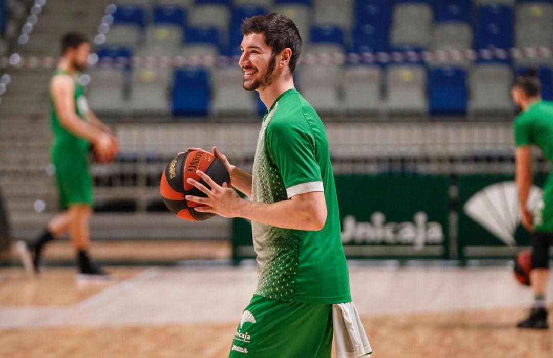 Darío Brizuela, sonriendo en el entrenamiento