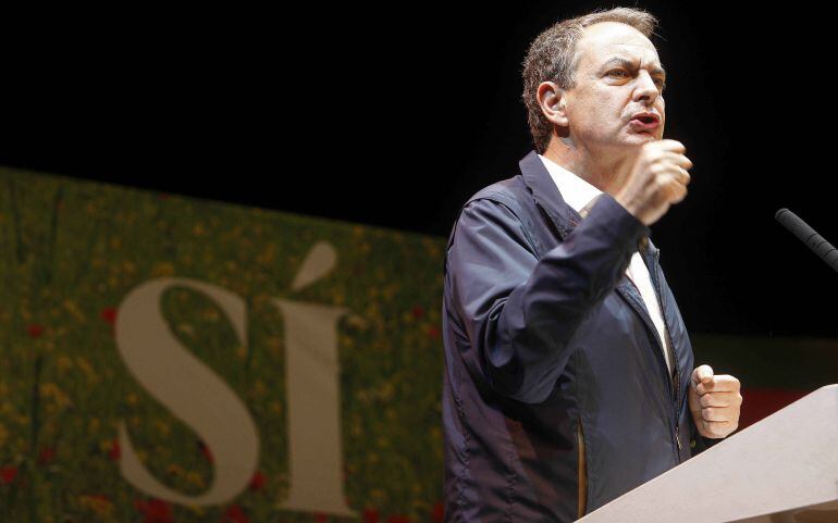 El socialista José Luis Rodríguez Zapatero, expresidente del Gobierno, durante el acto electoral 