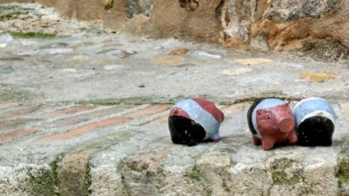 ¿Quién está detrás de la enigmática aparición de "cerditos" en las calles de Toledo?