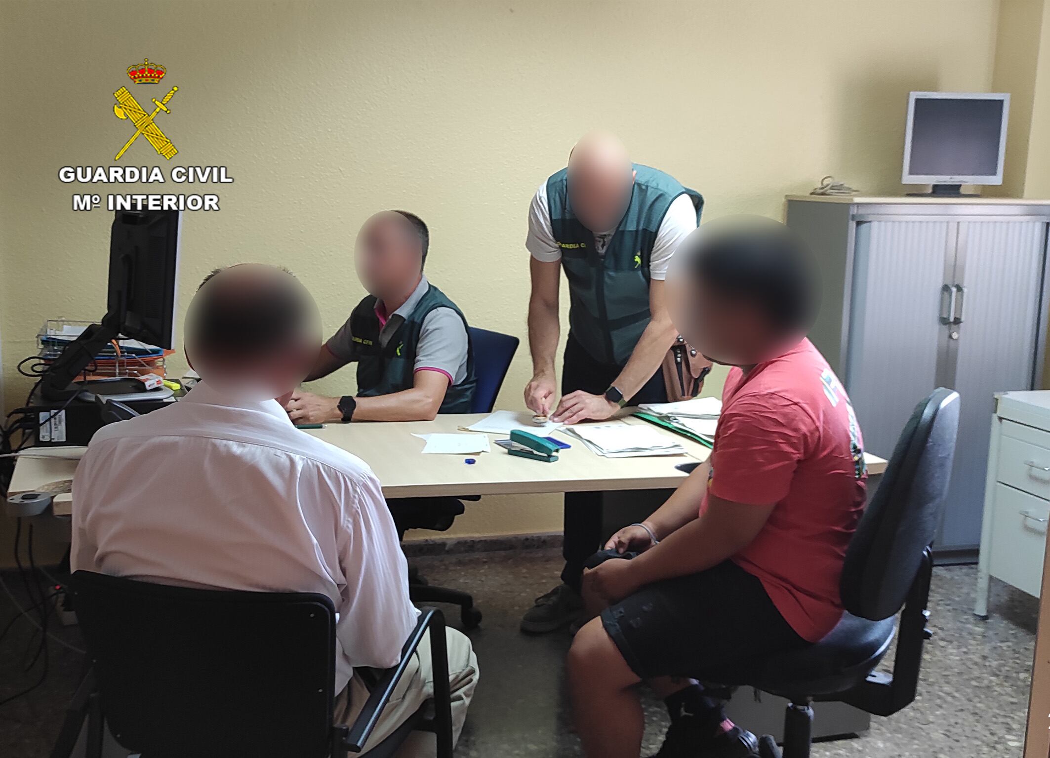 Detenidos por extorsionar en redes sociales a un vecino de Cartagena