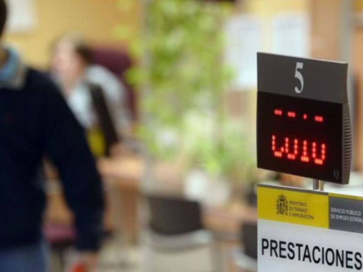 Menorca se mantiene por debajo de los 3.000 desempelados