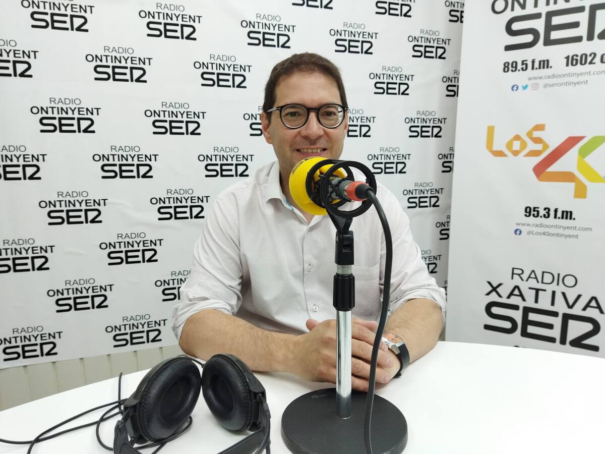 Entrevista a Joan Sanchis, cessa com a regidor i diputat