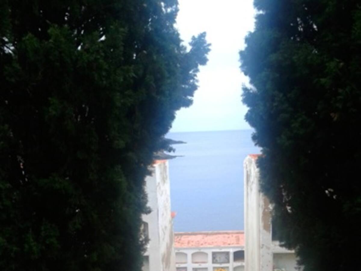 La reialesa de Portbou