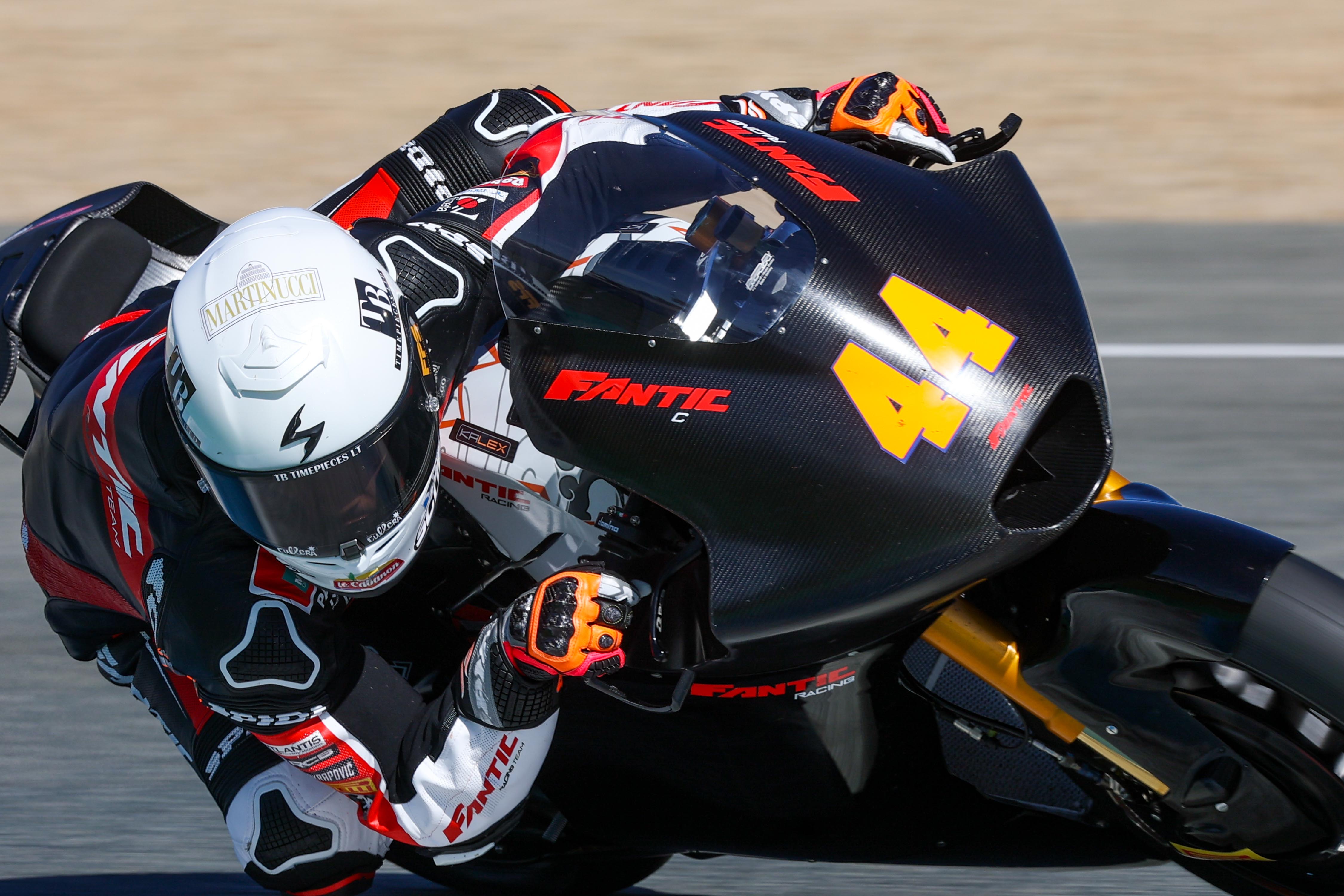 Aron Canet durante el segundo día de test en Jerez