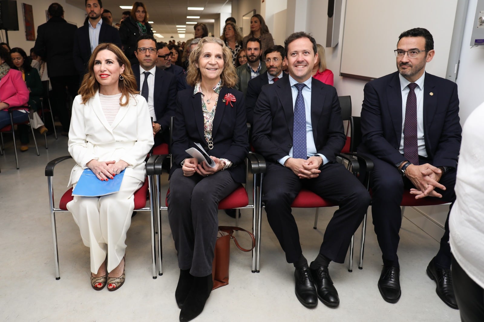 La Infanta Elena presente en la sede de Down Toledo