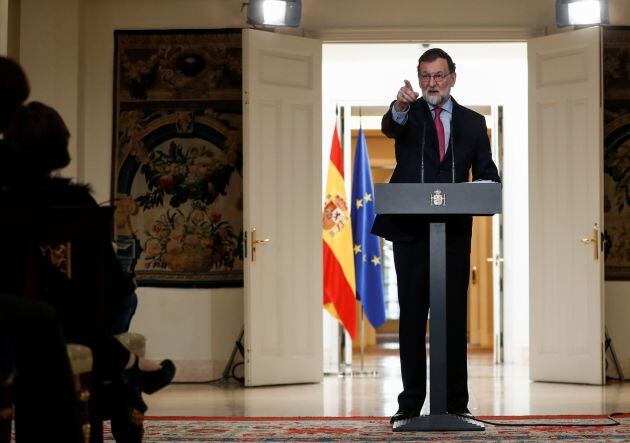 Mariano Rajoy responde a las preguntas de los periodistas en el Palacio de la Moncloa