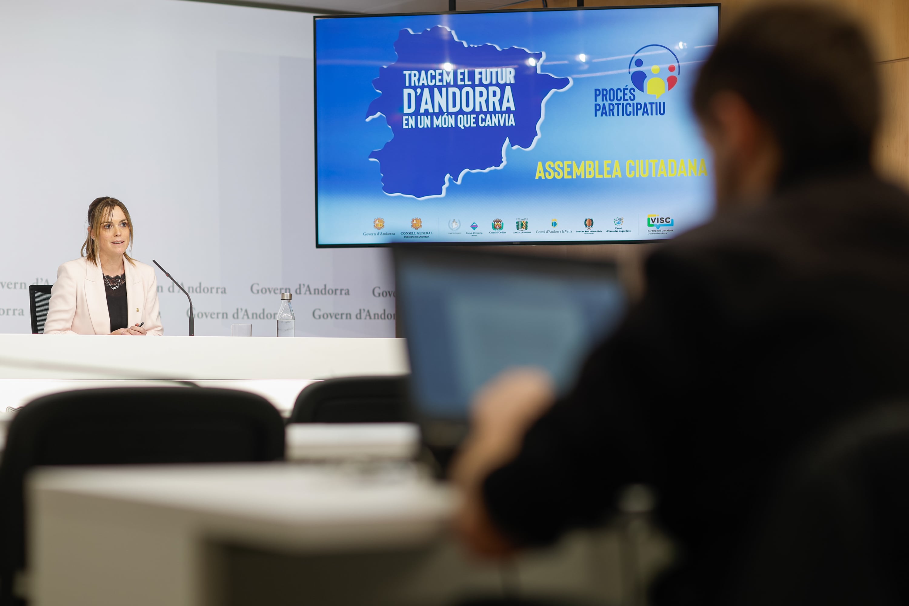 La secretària d'Estat de Participació Ciutadana, Mariona Cadena, ha presentat l'Assemblea Ciutadana de la setmana vinent