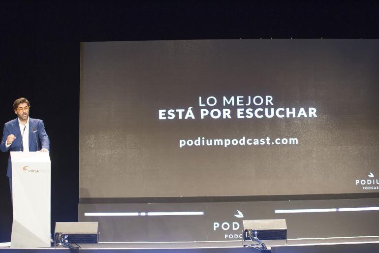 Vicente Jiménez durante su discurso en la presentación de Podium