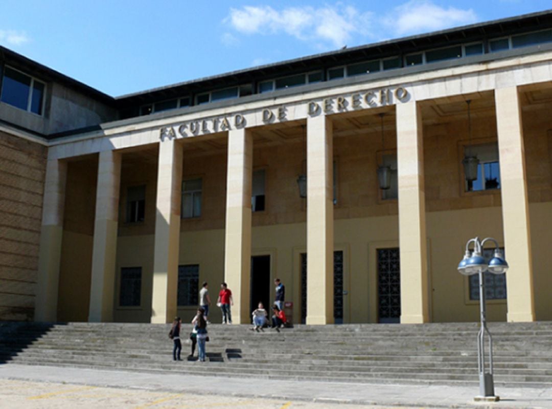 Facultad de Derecho de la Universidad de Zaragoza en el Campus de San Francisco 