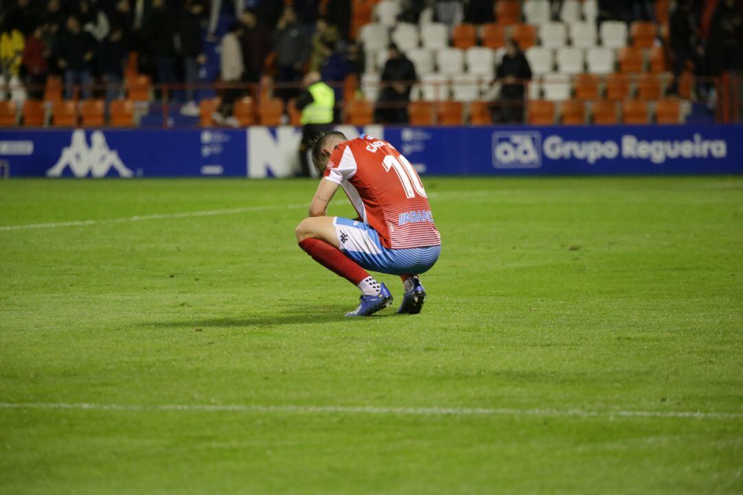 José Ángel Carrillo tapa a cara trala remontada do Elche