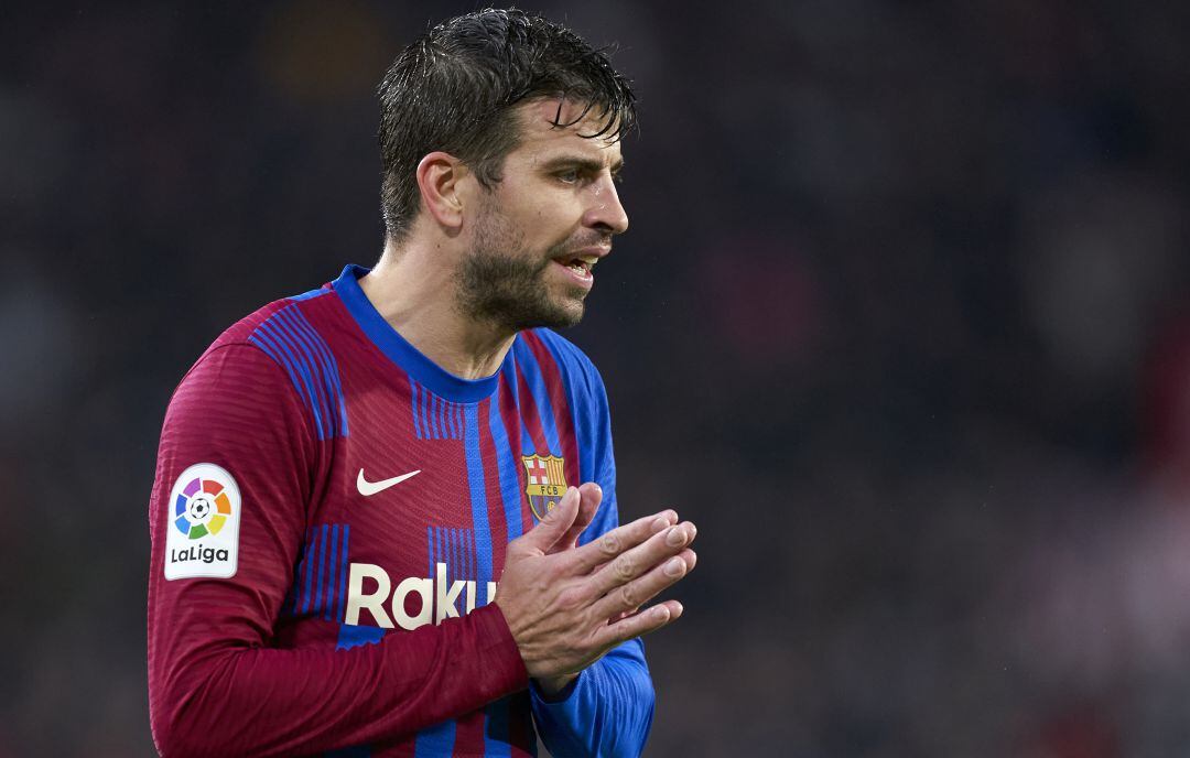 Piqué, durante el partido de liga contra el Sevilla. 