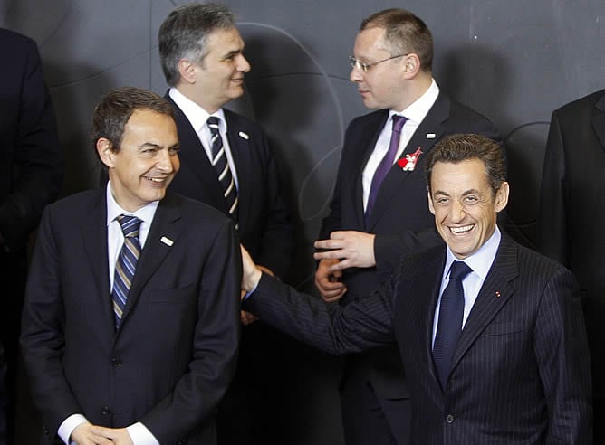 Zapatero junto a Sarkozy (Francia), Werner Faymann (Austria) y Sergei Stanishev (Bulgaria)