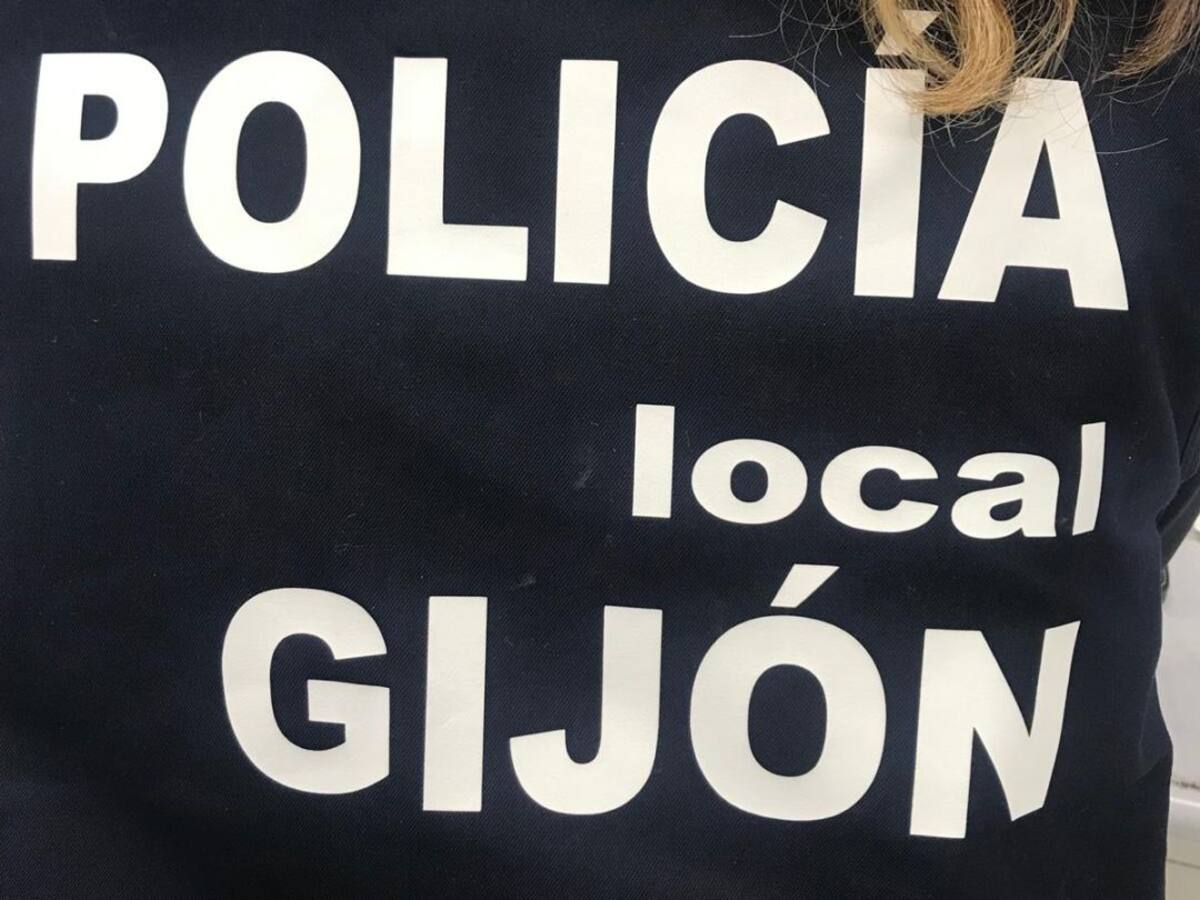 Detenida por escupir e insultar a una mujer a la que le pedía que guardara la distancia de seguridad