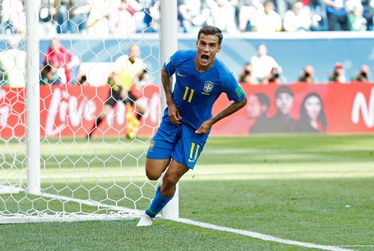 Coutinho celebra el gol de Brasil en el descuento