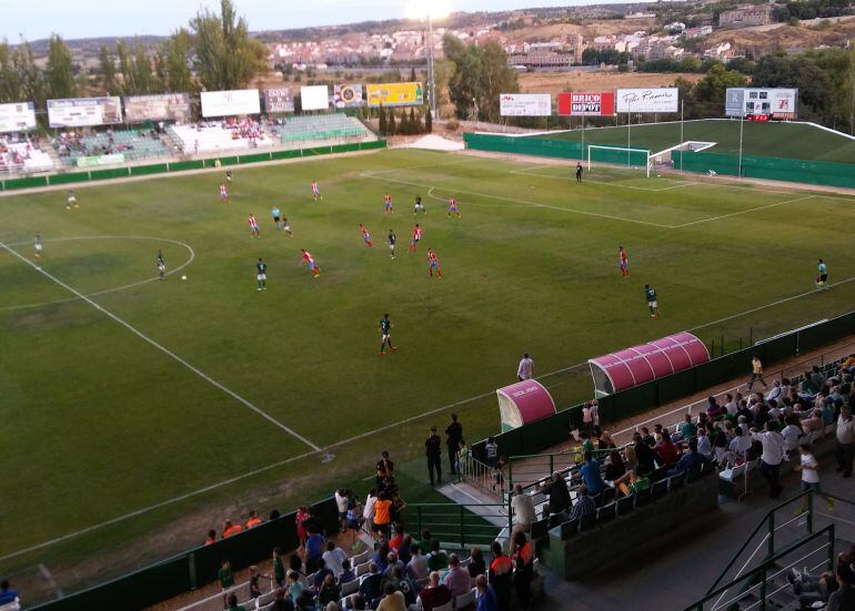 Panorámica de un reciente partido del Toledo en el Salto del Caballo 