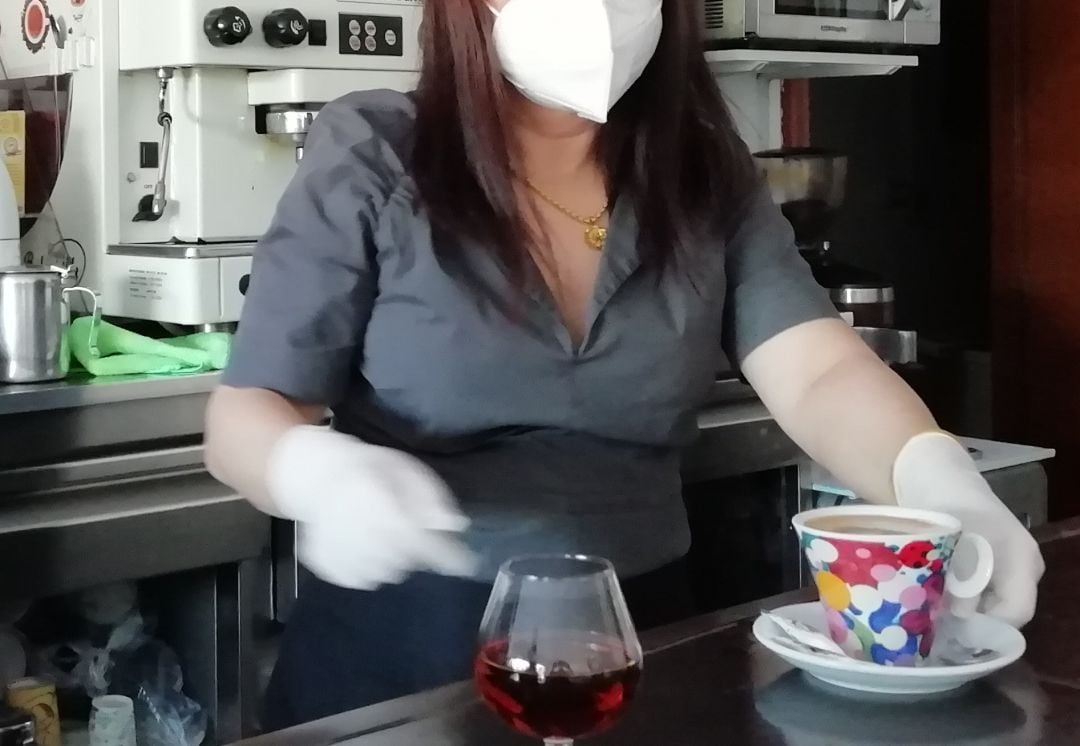 Bar en la ciudad de Castelló. Imagen de archivo