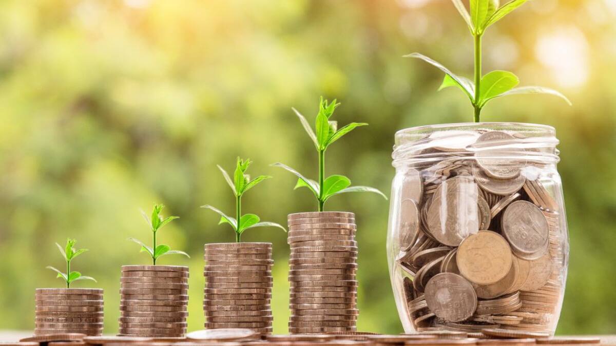 Entrevista a Francisco Sánchez Larruga, coordinador del área de Economía Sustentable de la UDC (29/11/2019)