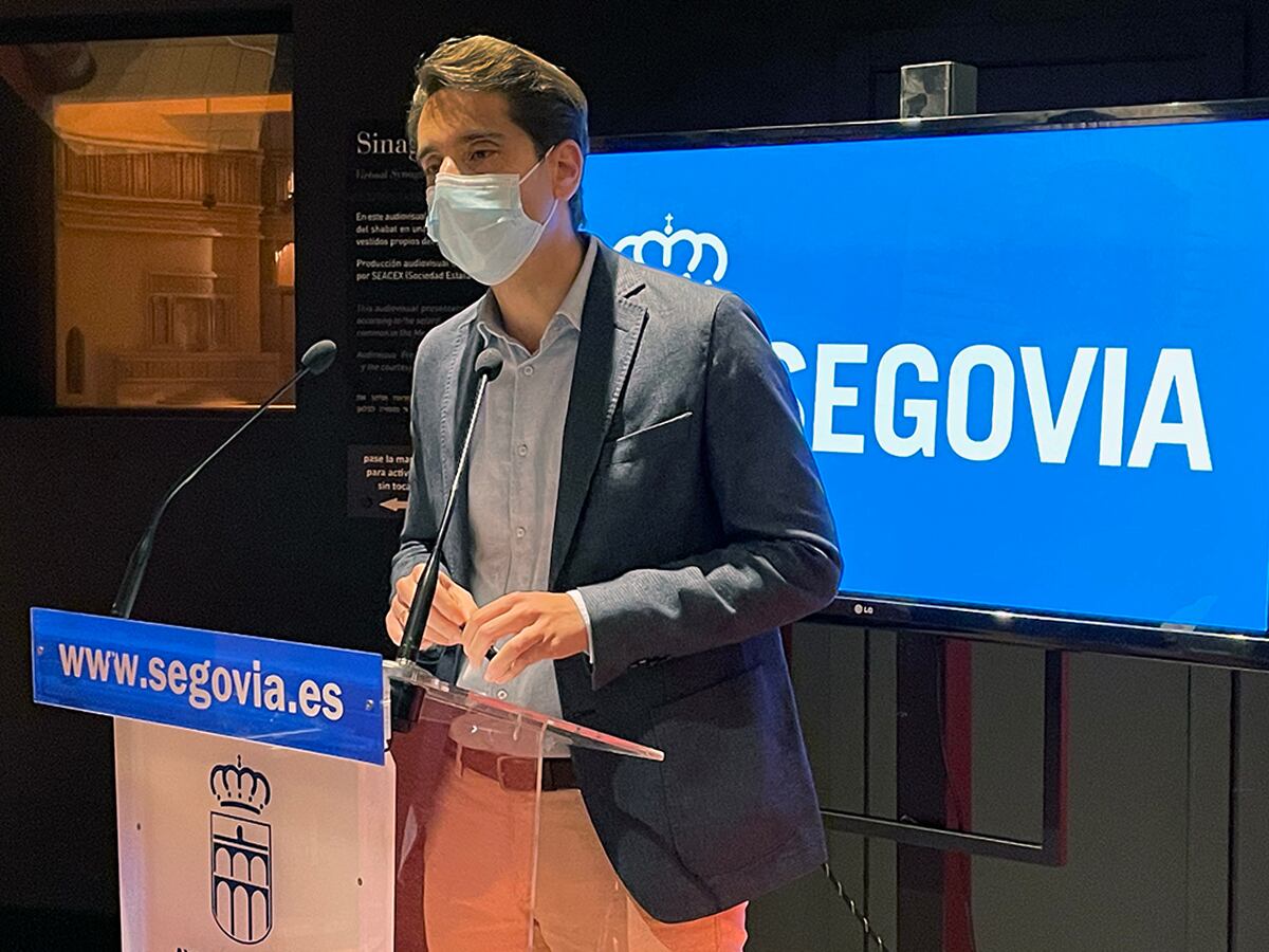 El concejal de Turismo, Miguel Merino, durante la presentación de los datos del turismo en Semana Santa